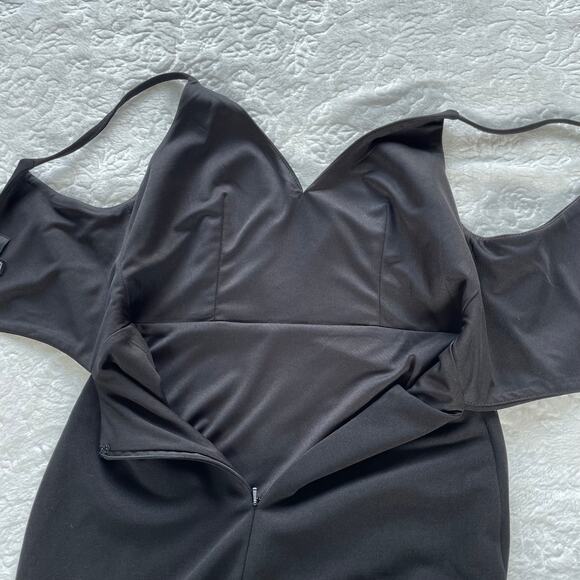 🔥Lulus Moment Of Bliss Backless Mermaid Maxi Dress Dark Romantic Party Size S - Picture 8 of 14